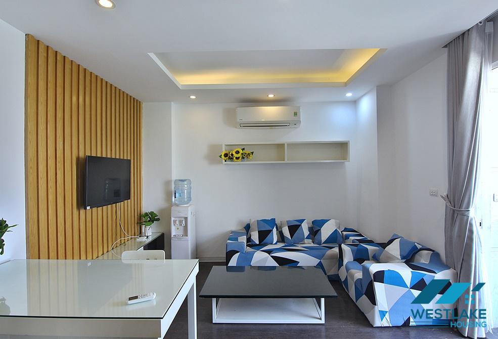 Cheap price, nice 02 bedroom apartment in Tay Ho area, Hanoi for lease