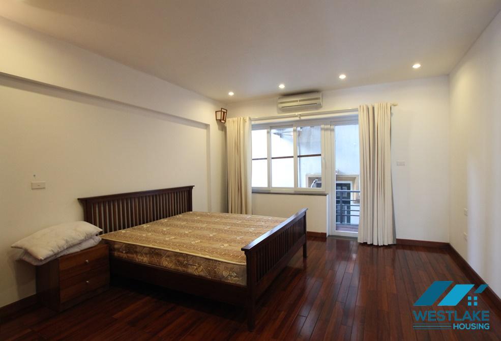 A huge 2 bedroom apartment for rent in Tay ho street