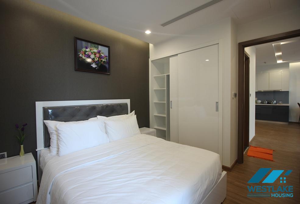 Nice two bedrooms apartment for rent in Vinhome Metropolis, Ba Dinh district, Ha Noi