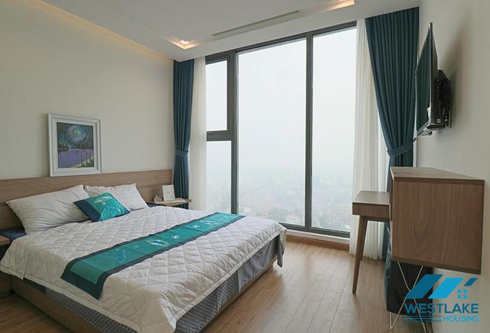 Apartment with modern furniture for rent in Vinhome Metropolis, Lieu Gia st, Ba Dinh District