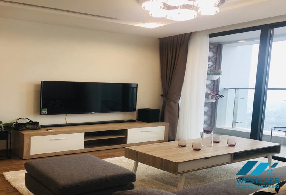 Charming apartment for rent in Vinhome Metropolis building Lieu Giai, Ba Dinh, Ha Noi