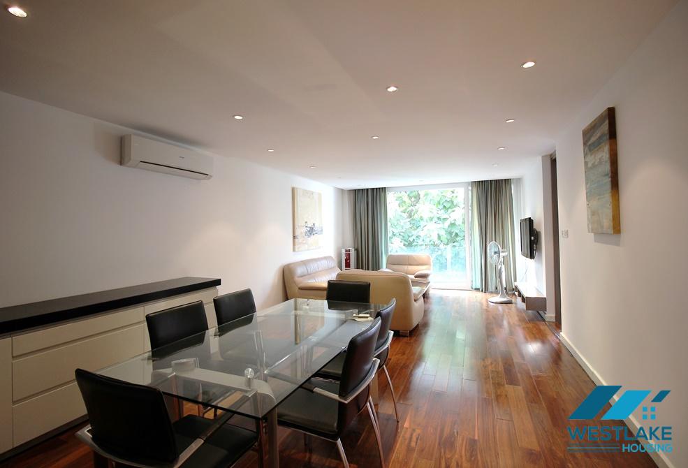 A cozy 2 bedroom apartment for rent in Tay ho stre