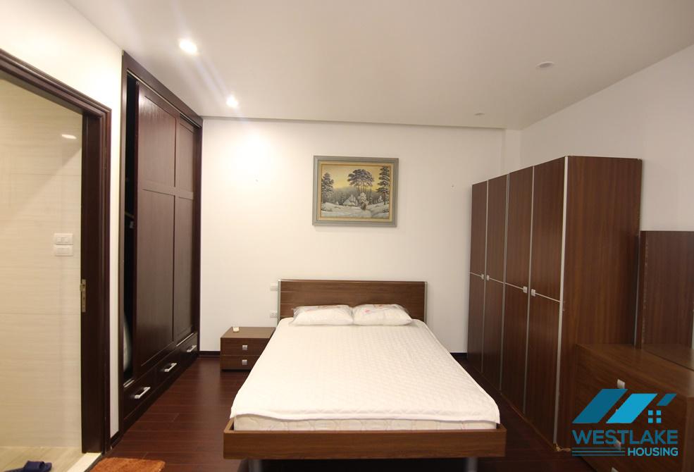 Affordable price 02 bedrooms apartment for rent in Dong Da area, Hanoi