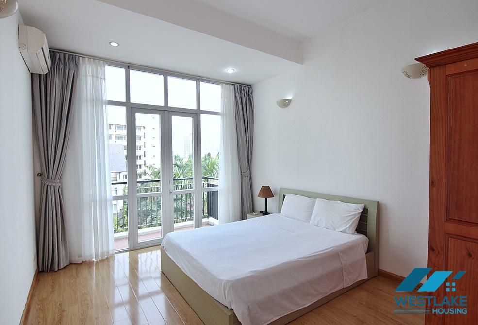 Spacious 2 bedroom apartment with lot of light on Tay ho street