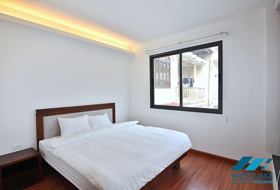 Bright 02-bedroom apartment for rent on Dang Thai Mai street, Tay Ho District, Hanoi