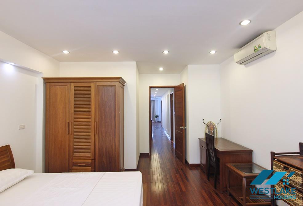 Lake view stunning apartment for rent on Quang Khanh, Tay Ho