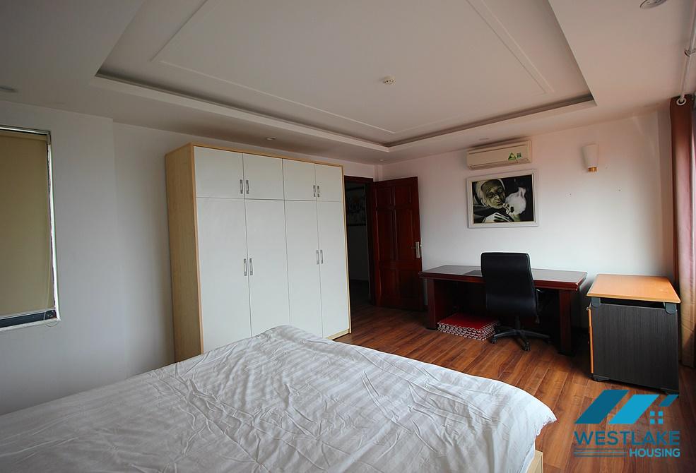 Big size 03 apartment for rent in Xuan Dieu st, Tay Ho District