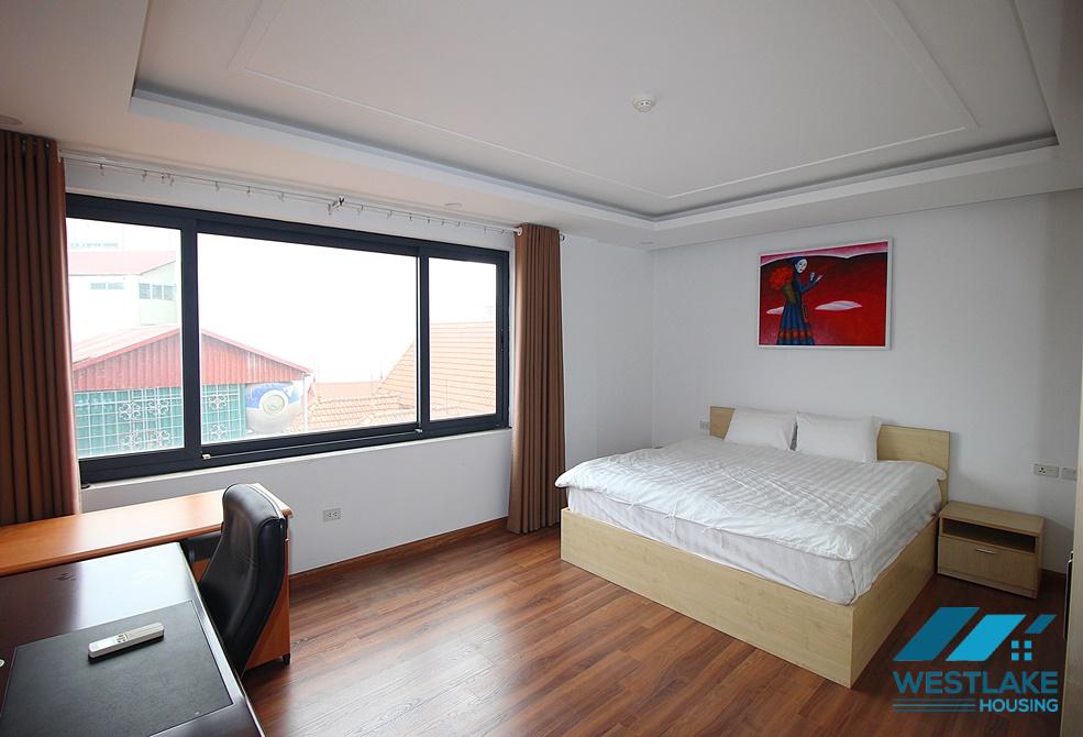 Big size 03 apartment for rent in Xuan Dieu st, Tay Ho District