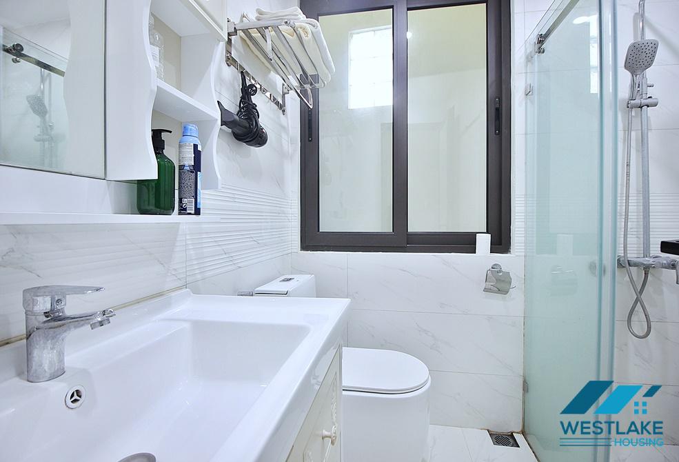 Duplex 1 bedroom lake view apartment for rent in Xuan Dieu st, Tay Ho district.