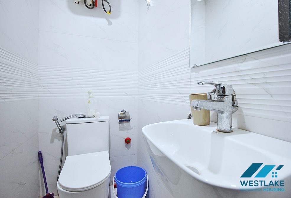 Duplex 1 bedroom lake view apartment for rent in Xuan Dieu st, Tay Ho district.