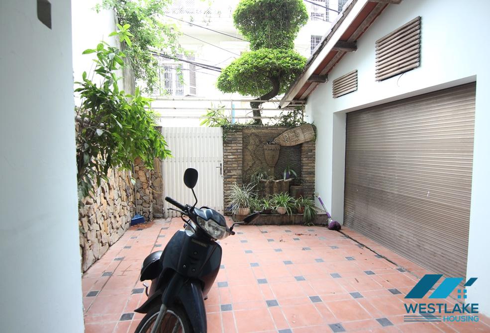 An unfurnished house for rent in Au co , Tay ho