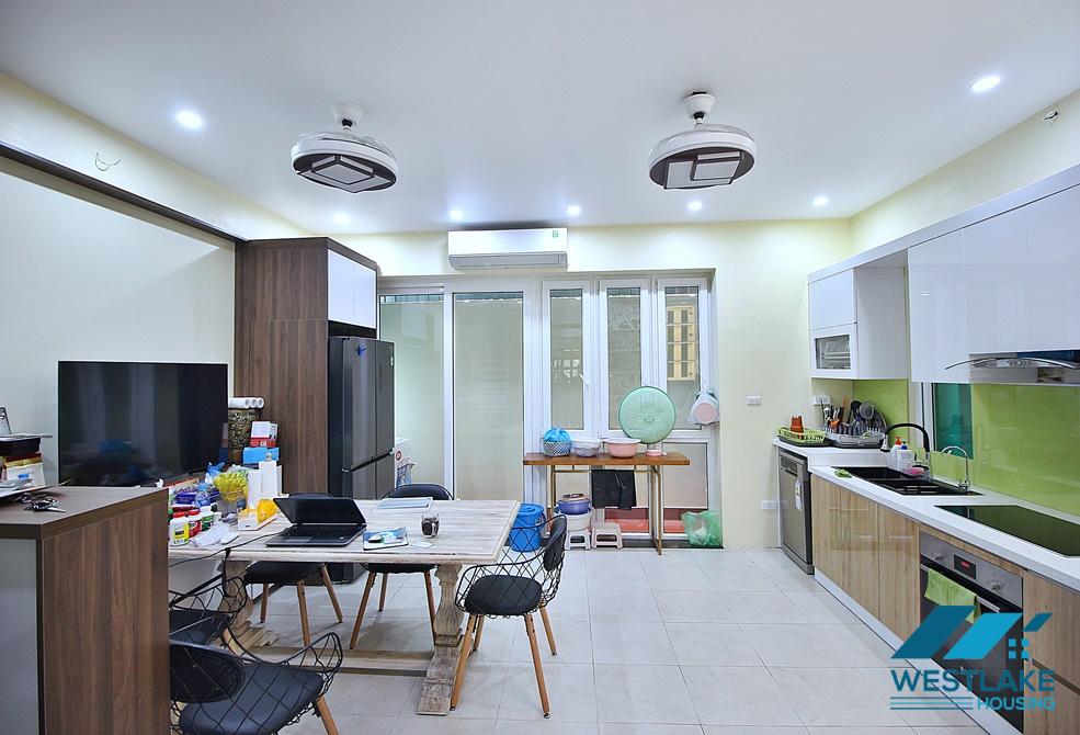 A beautiful 5 bedroom house for rent in Tay Ho , Hanoi