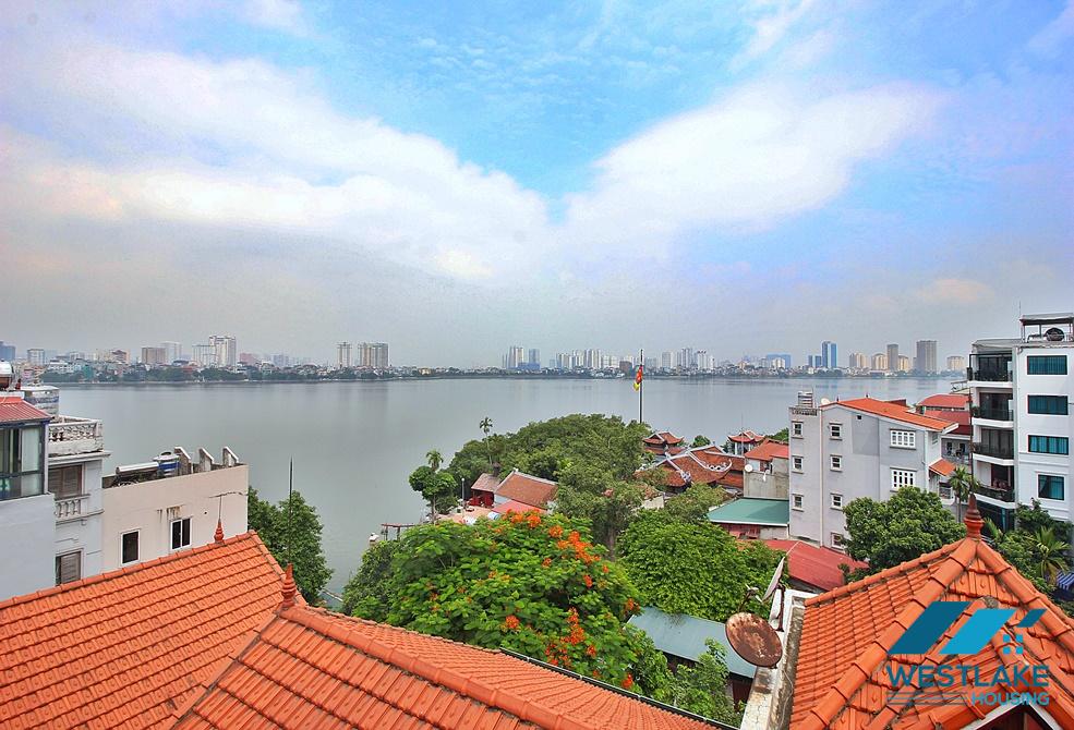 An affordable 6 bedroom house for rent in Tay Ho, Hanoi