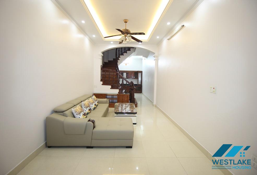 An affordable 6 bedroom house for rent in Tay Ho, Hanoi