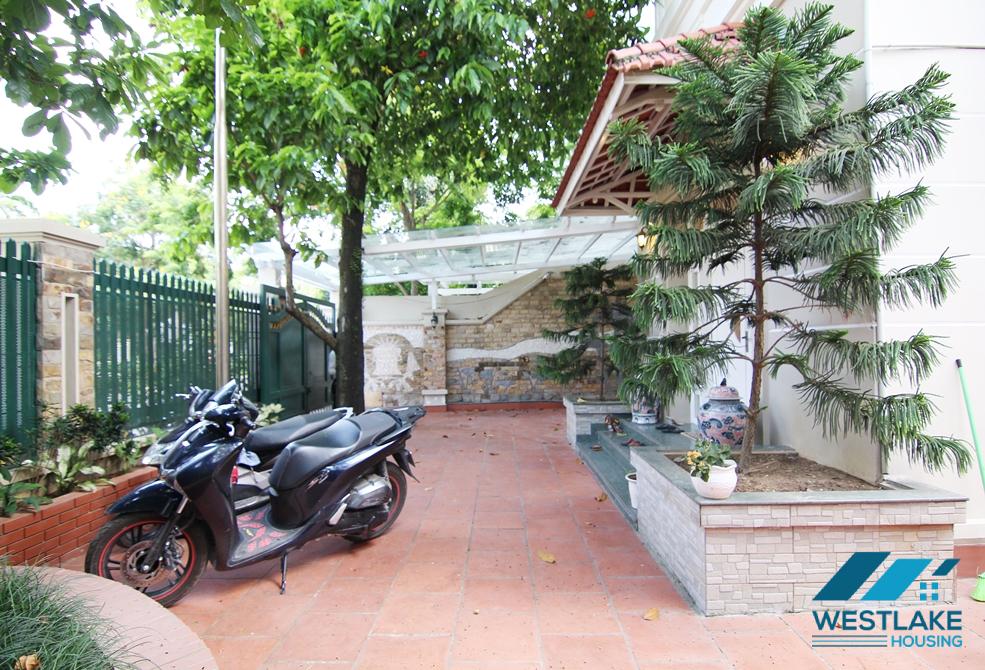 Garden 5 bedrooms villa for rent in C block, Ciputra, Tay Ho, Ha Noi