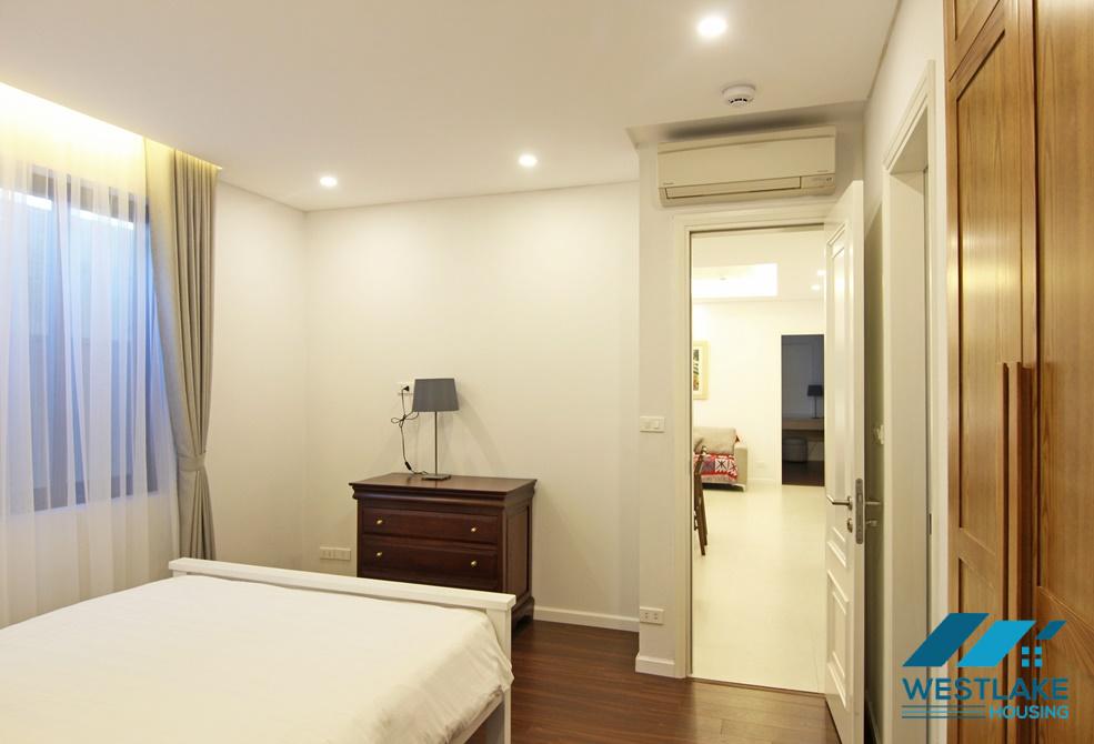 Good price 02 bedrooms apartment with ensuite 02 bathrooms for rent in Tay Ho area, Hanoi