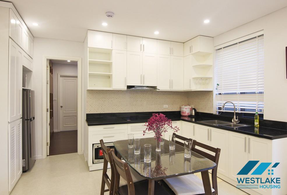 Good price 02 bedrooms apartment with ensuite 02 bathrooms for rent in Tay Ho area, Hanoi