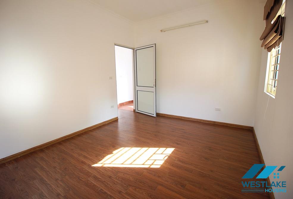 A nice 5 bedroom house for rent in Au co, Tay ho