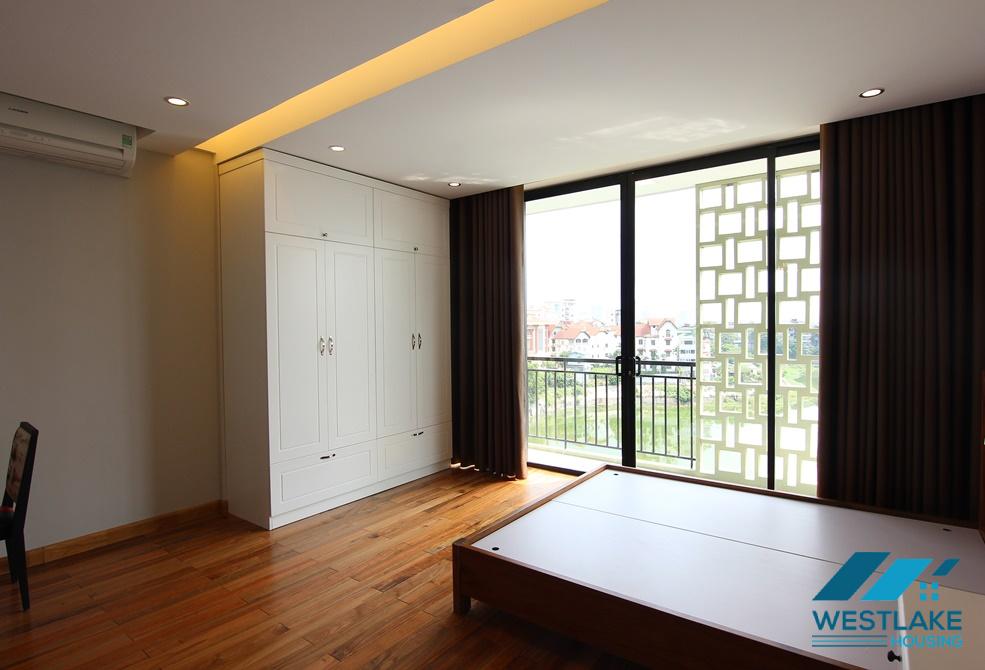 A cute studio with lake view in Tay go, Hanoi