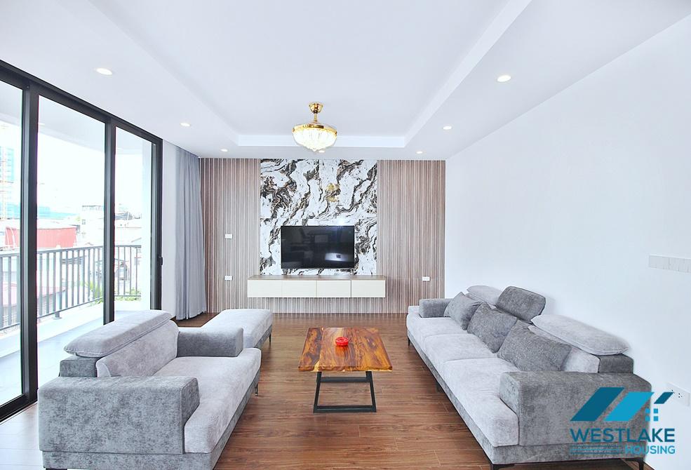 Beautiful and spacious 03-bedroom apartment for rent on Trinh Cong Son Street, Tay Ho, Hanoi