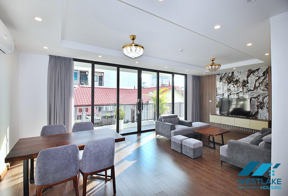 Beautiful and spacious 03-bedroom apartment for rent on Trinh Cong Son Street, Tay Ho, Hanoi