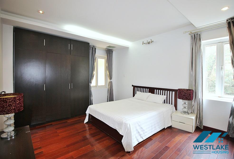 Affordable price 02-bedroom apartment for rent on To Ngoc Van Street, Tay Ho, Hanoi