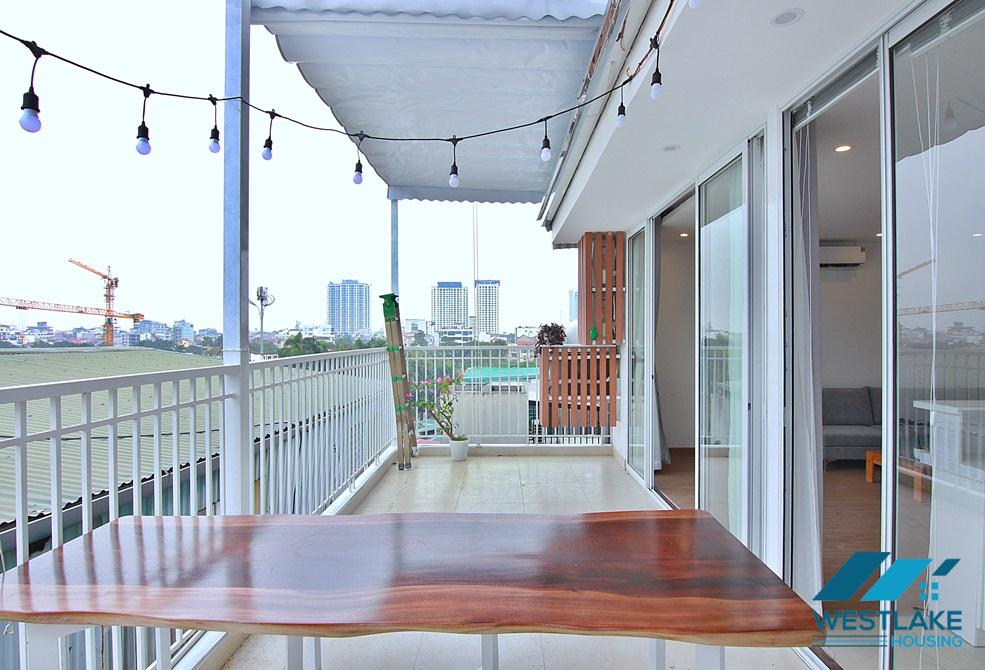 An elegant 2 bedroom apartment for rent on Dang Thai Mai street