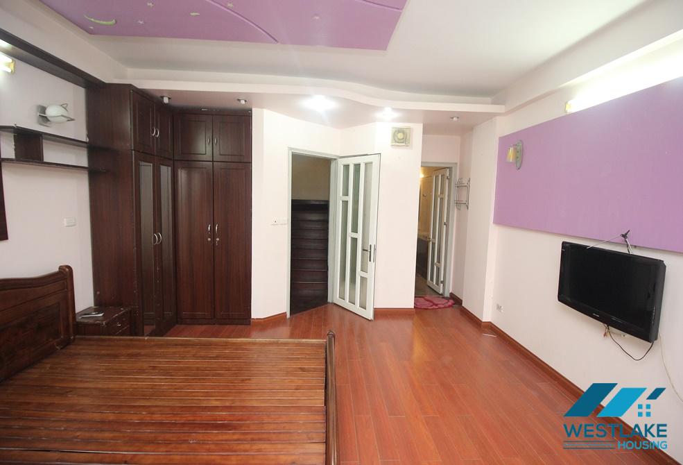 An affordable house for rent in Tay ho area