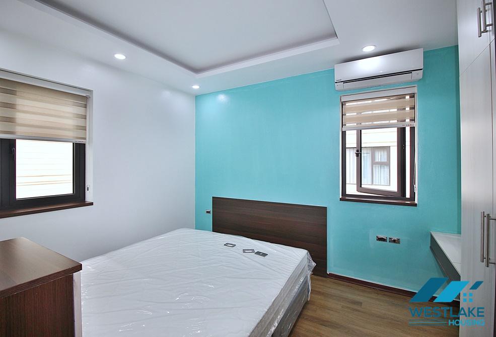 A newly 2 beds apartment for rent in Dang Thai Mai st, Tay Ho