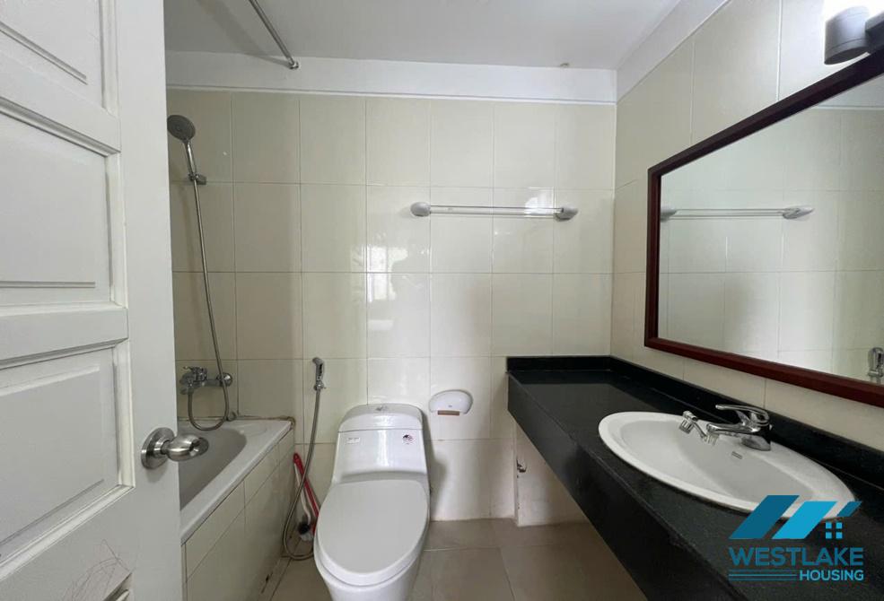 Charming apartment with 3 bedrooms for rent in E Building Ciputra