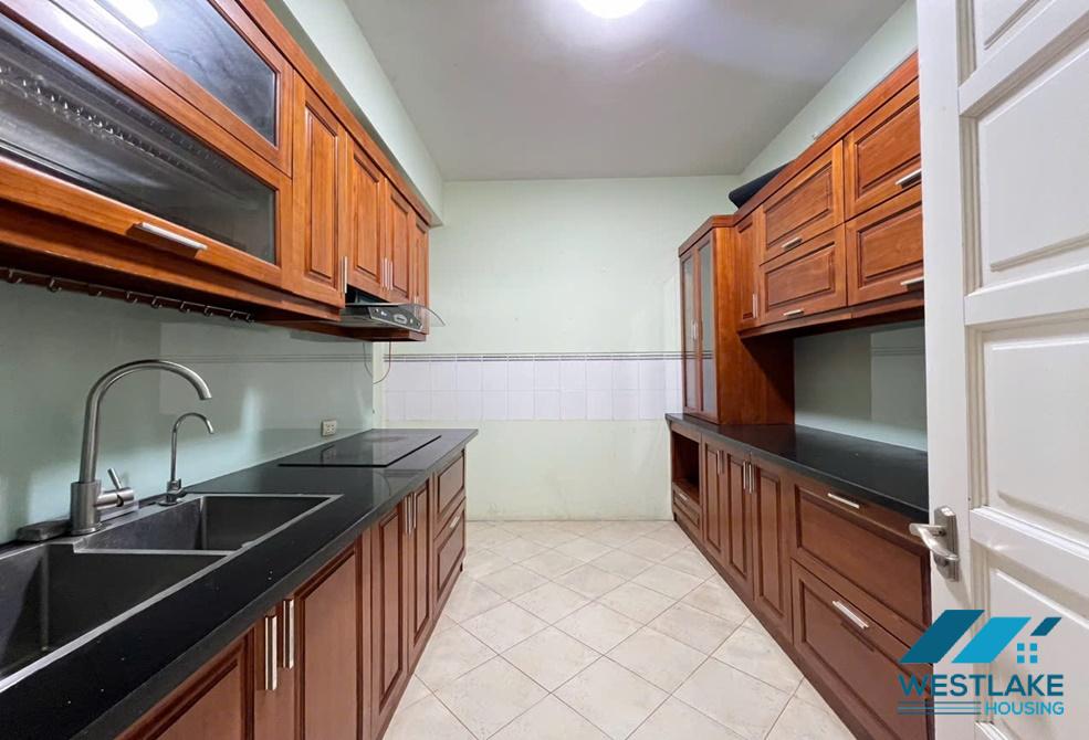 Charming apartment with 3 bedrooms for rent in E Building Ciputra