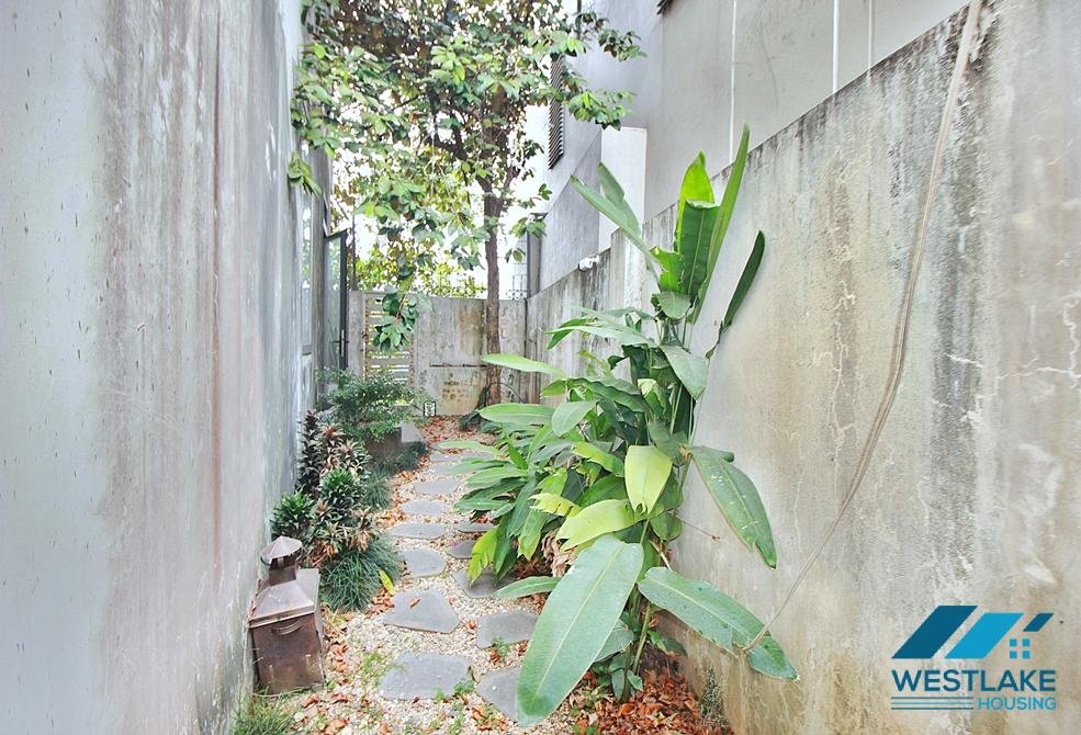 Bright corner house for rent in Tay Ho, Ha Noi