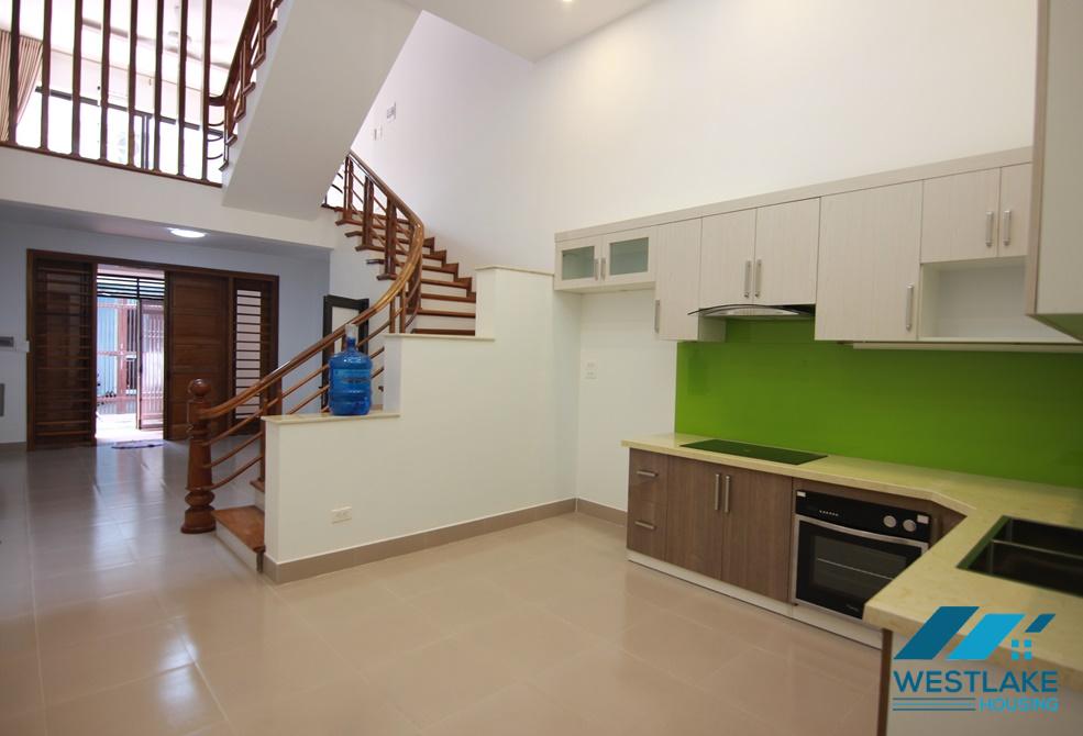 A quality house for rent in Au co, Tay ho