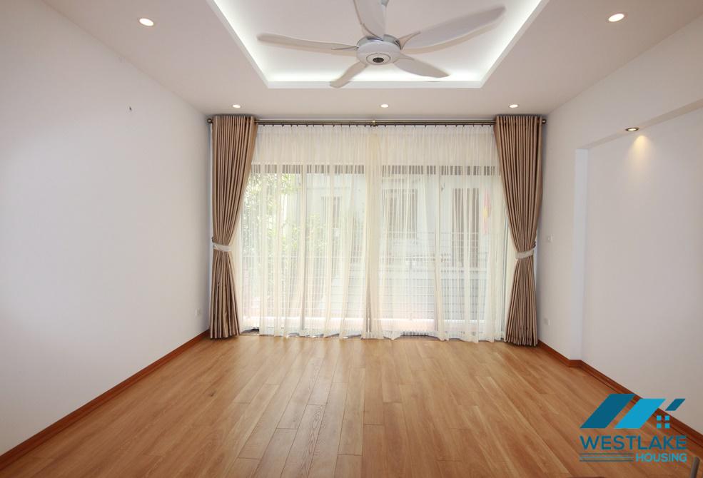 A quality house for rent in Au co, Tay ho