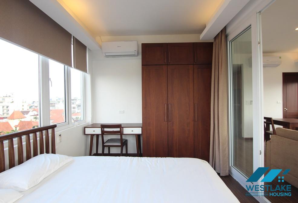 Bright 01 bedroom apartment with lake view for rent in Tay Ho, Hanoi