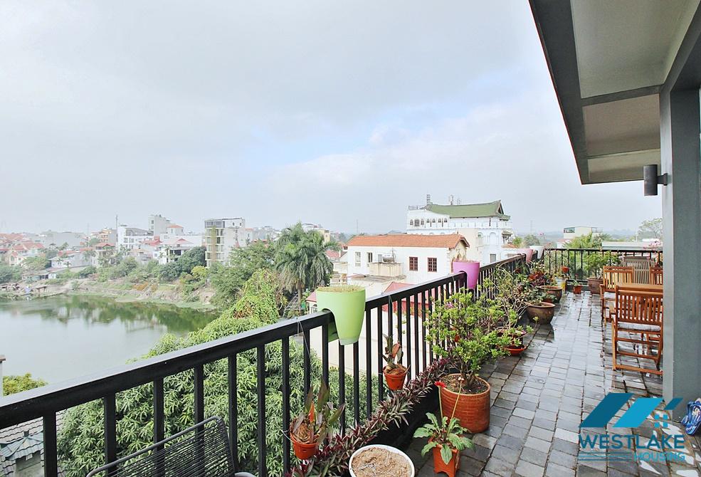 A 4 bedroom apartment with nice lake view in Tay ho