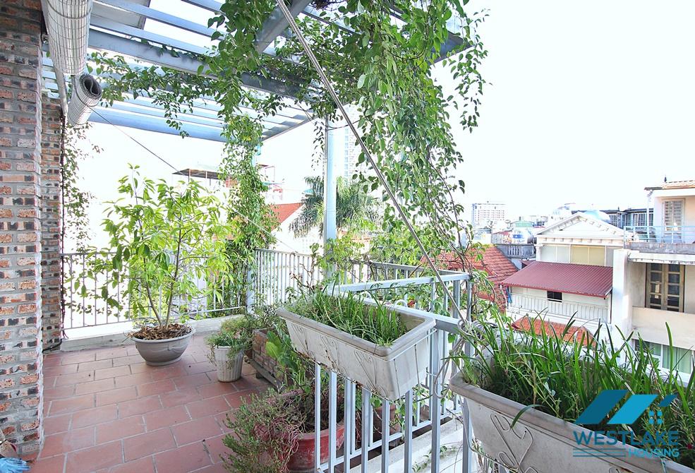 Lovely 01 bedroom apartment for rent in Tay Ho, Hanoi