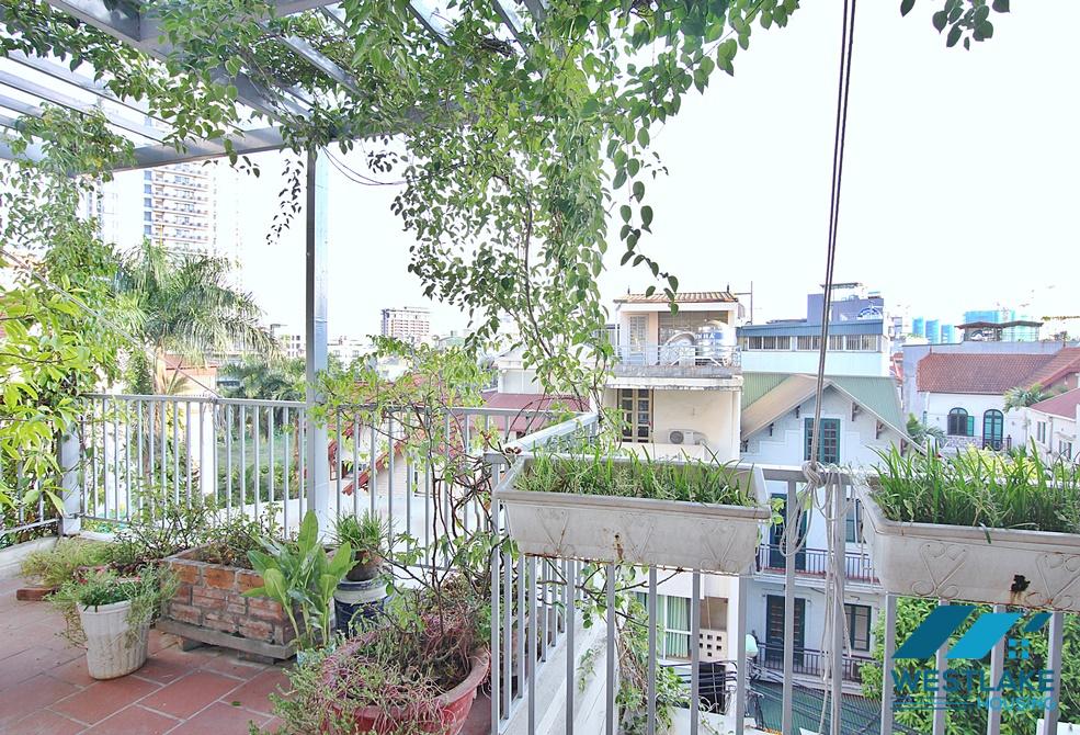 Lovely 01 bedroom apartment for rent in Tay Ho, Hanoi