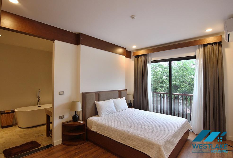 An exquisite 3 bedroom apartment for rent on Dang Thai Mai street