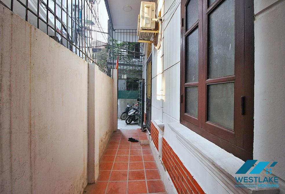 A nice 1 bedroom house for rent in Au co, Tay ho