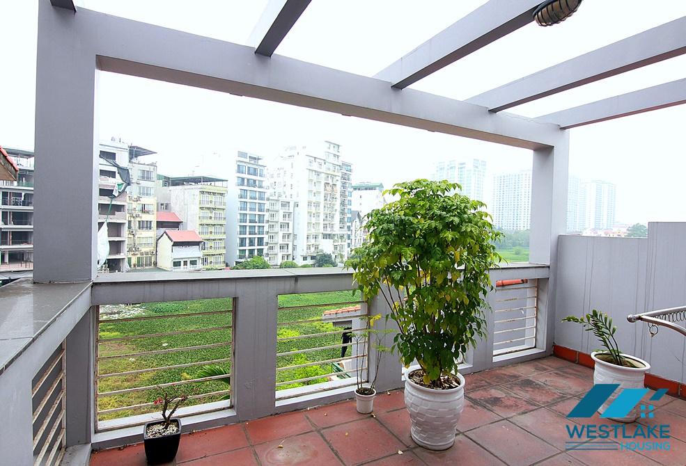 A massive villa for rent in quiet alley in Au co, Tay ho