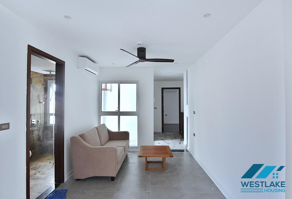 A luxury 4 bedroom apartment for rent in Tay Ho area