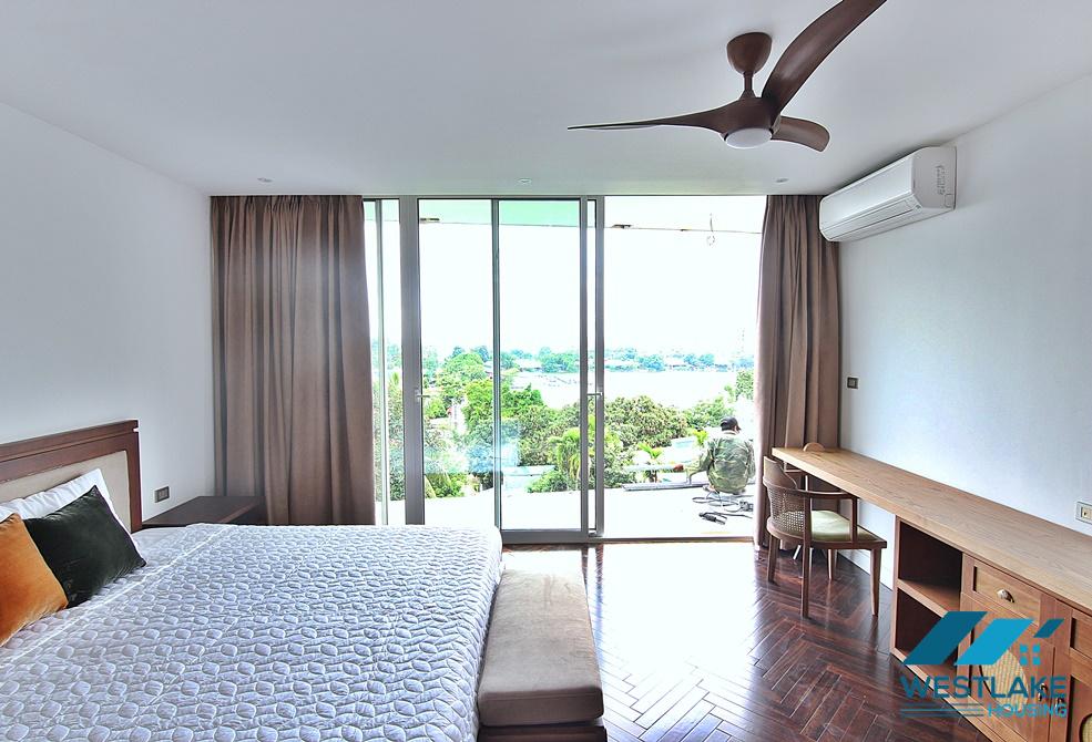 A luxury 4 bedroom apartment for rent in Tay Ho area