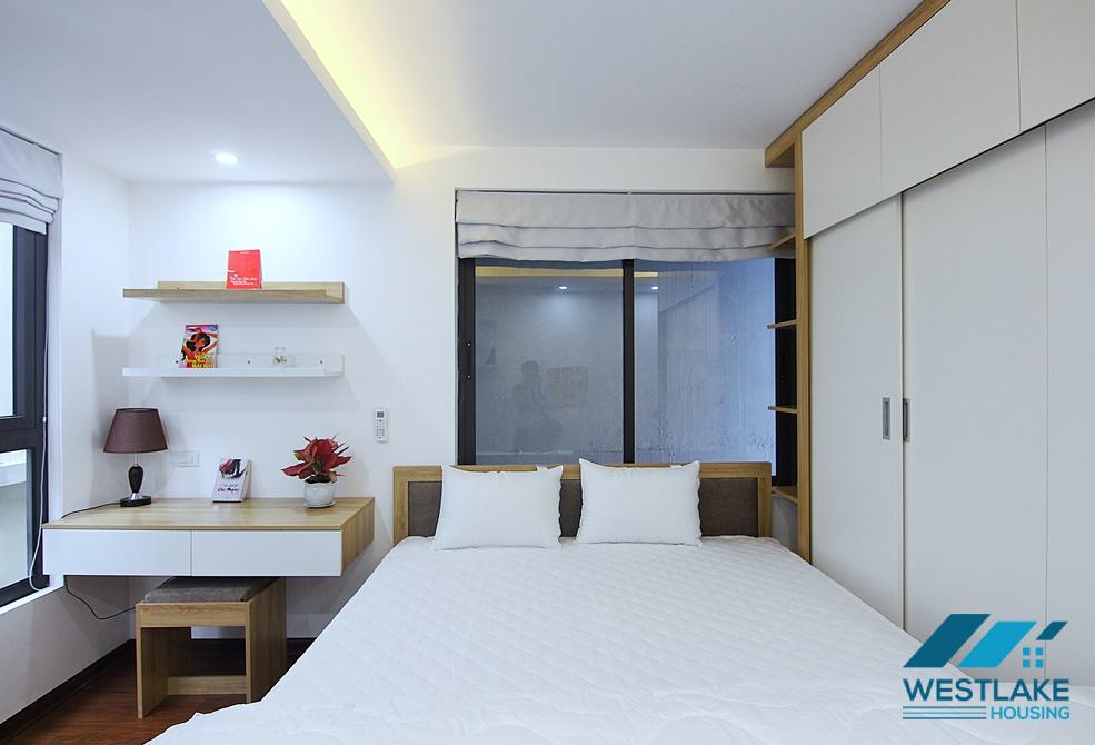 Clean 02 bedrooms apartment for rent on Nhat Chieu street, Tay Ho District