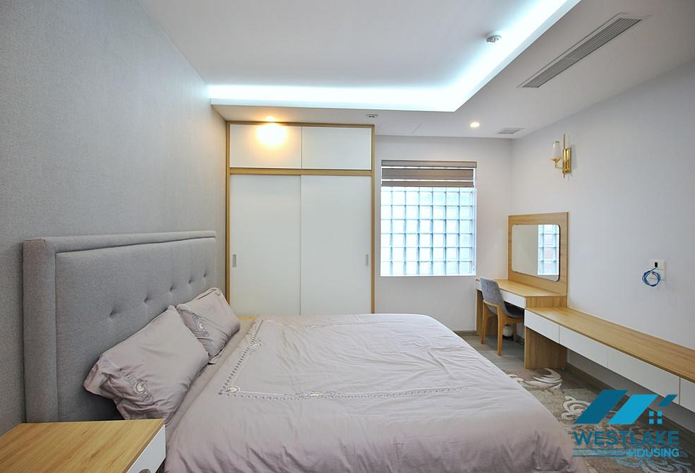 A splendid one bedroom apartmen for rent on To Ngoc Van Street, Tay Ho, Hanoi