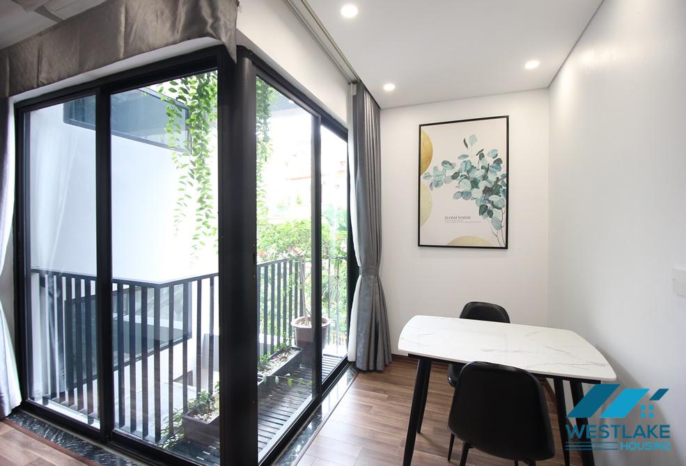 Bright 01 bedroom apartment for rent on Trinh Cong Son street, Tay Ho, Hanoi