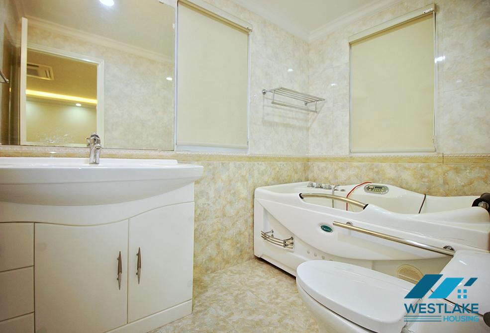 Fully serviced and spacious villa for rent in Tay Ho, Ha Noi