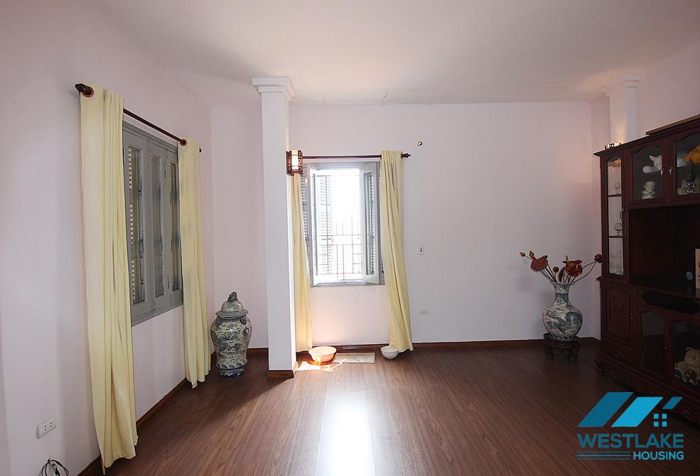 Cosy and affordable house for rent in Tay Ho area, Ha Noi.