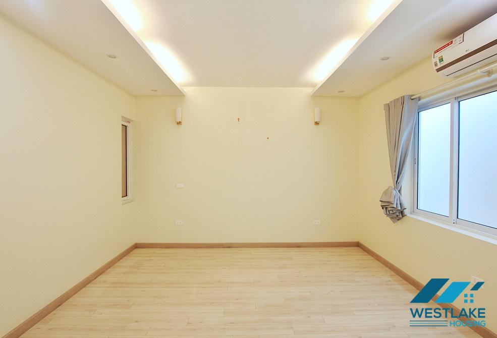 Newly built 4 bedroom house for rent in Tay Ho, Hanoi