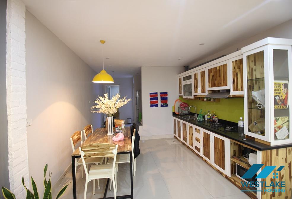 A cheap house for rent in Au co street, Tay ho